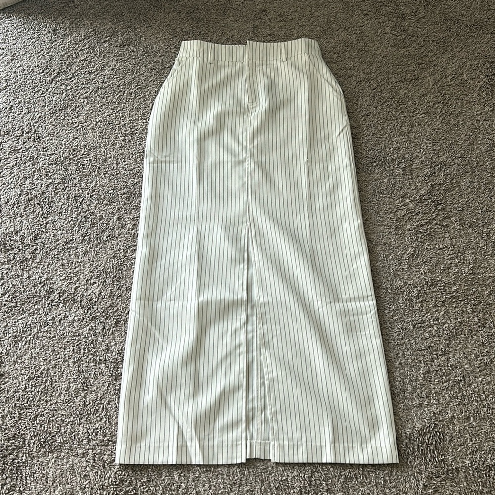 4th & Reckless white with black pinstripe maxi skirt as medium